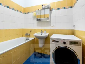 Prodej bytu 2+kk, Praha - Zbraslav, Pickova, 55 m2