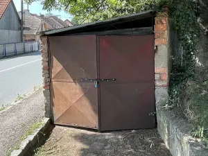 Prodej komerčního pozemku, Týnec nad Labem, 140 m2