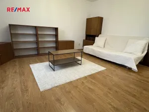 Pronájem bytu 1+1, Kladno, Anglická, 36 m2