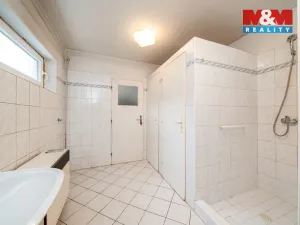 Prodej pozemku pro bydlení, Lobodice, 1643 m2