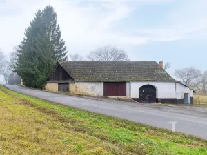 Prodej zemědělské usedlosti, Jaroměřice, 658 m2