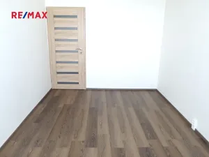 Pronájem bytu 2+kk, Praha - Řepy, Makovského, 40 m2