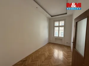 Pronájem bytu 3+1, Praha - Žižkov, Sladkovského náměstí, 53 m2