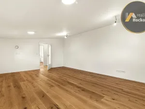 Pronájem bytu 2+kk, Jesenice, Do Potočin, 68 m2