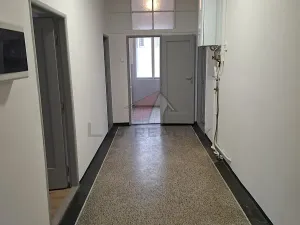 Pronájem bytu 4+1, Kolín, Štítarská, 100 m2