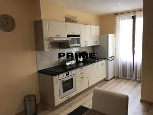 Pronájem bytu 3+1, Praha - Vinohrady, Máchova, 92 m2