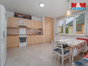 Prodej rodinného domu, Zlín - Louky, Růžová, 600 m2