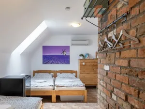 Prodej ubytování, Březí, 334 m2