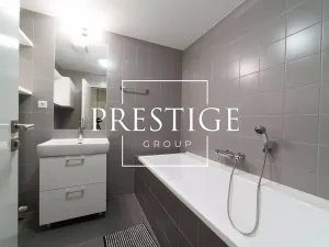 Pronájem bytu 1+kk, Praha - Smíchov, Švédská, 48 m2