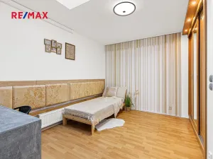 Prodej bytu 3+kk, Praha - Hostivař, Přeštická, 68 m2