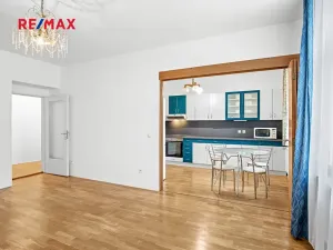 Pronájem bytu 3+1, Praha - Holešovice, Umělecká, 93 m2