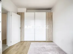 Prodej bytu 3+kk, Praha - Hloubětín, Kolbenova, 72 m2