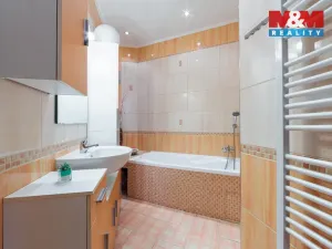 Prodej bytu 3+1, Aš, Sadová, 85 m2