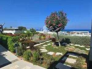 Prodej bytu 1+kk, Agios Amvrosios Keryneias, Kypr, 38 m2