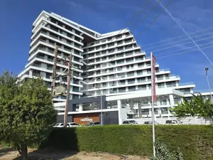 Prodej bytu 2+kk, Trikomo, Kypr, 70 m2