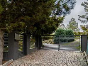 Prodej rodinného domu, Domašov u Šternberka, 550 m2