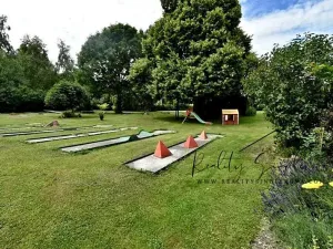 Prodej apartmánu, Hranice, 297 m2