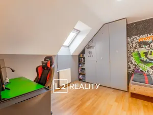 Prodej rodinného domu, Jenštejn, Zlatnická, 125 m2