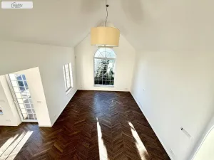 Pronájem rodinného domu, Jesenice - Zdiměřice, Skřivanová, 345 m2