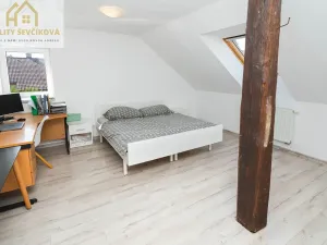 Prodej rodinného domu, Nechanice, 180 m2