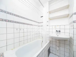 Prodej bytu 2+1, Praha - Strašnice, Černokostelecká, 57 m2