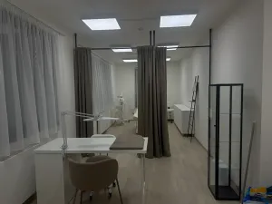 Prodej komerční nemovitosti, Praha - Vokovice, K Červenému vrchu, 47 m2