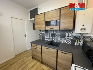 Pronájem bytu 1+1, Třinec - Lyžbice, Slezská, 36 m2