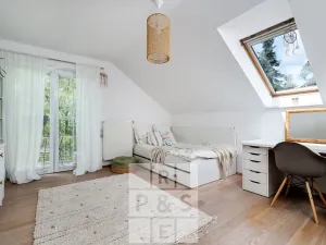 Prodej rodinného domu, Průhonice, Pod Valem II., 243 m2