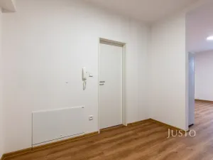 Pronájem bytu 2+kk, Staré Město, Hradišťská, 55 m2