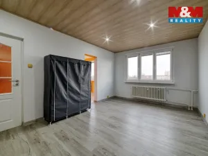 Pronájem bytu 1+1, Cheb, Osvobození, 35 m2