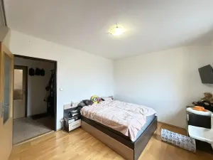 Pronájem bytu 2+kk, Pardubice - Zelené Předměstí, Železničního pluku, 47 m2