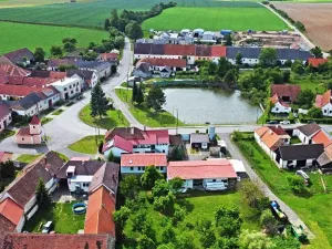 Prodej ubytování, Dešov, 2827 m2