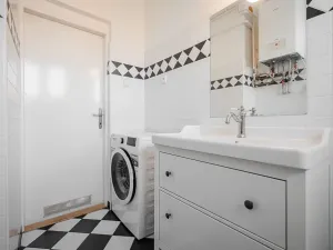 Pronájem vily, Praha - Modřany, Nečova, 200 m2