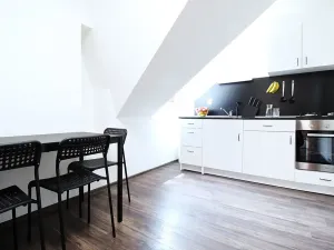 Pronájem bytu 2+1, Jihlava, Kosmákova, 75 m2