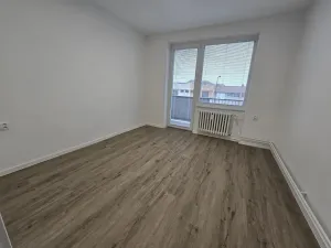 Pronájem bytu 3+1, Moravské Budějovice, Komenského, 76 m2