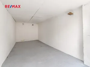 Prodej garáže, Praha - Břevnov, 18 m2