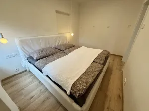 Pronájem bytu 3+kk, Praha - Suchdol, Stržná, 68 m2