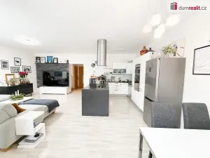 Pronájem rodinného domu, Praha - Březiněves, Za sadem, 180 m2