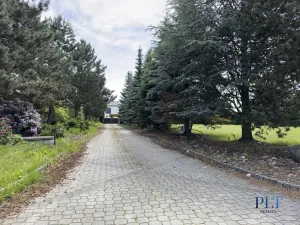 Pronájem vily, Babice, Starobabická, 728 m2