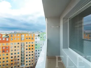 Pronájem bytu 1+kk, Praha - Letňany, Křivoklátská, 27 m2