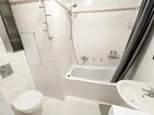 Pronájem bytu 2+kk, Praha - Krč, Štúrova, 44 m2