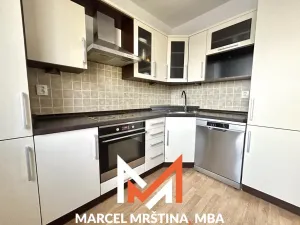 Pronájem bytu 3+1, Náchod - Staré Město nad Metují, Bílá, 70 m2