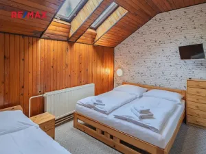 Prodej ubytování, Světlá pod Ještědem, 523 m2