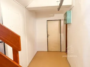 Prodej bytu 1+1, Hýsly, 34 m2