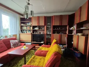 Pronájem bytu 2+1, Hrádek, 1. máje, 60 m2