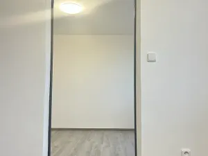 Pronájem bytu 1+1, Plzeň, Komenského, 36 m2