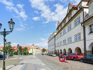 Pronájem kanceláře, Praha - Hradčany, Loretánské náměstí, 18 m2