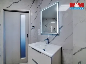 Prodej bytu 4+1, Cheb, Májová, 121 m2