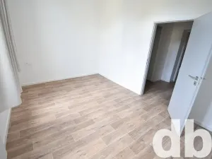 Pronájem bytu 2+kk, Karlovy Vary, Táborská, 52 m2