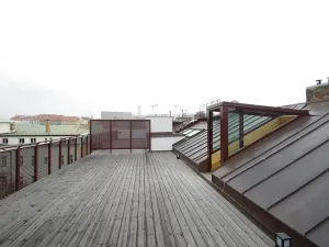 Pronájem atypického bytu, Praha - Nové Město, Bolzanova, 199 m2